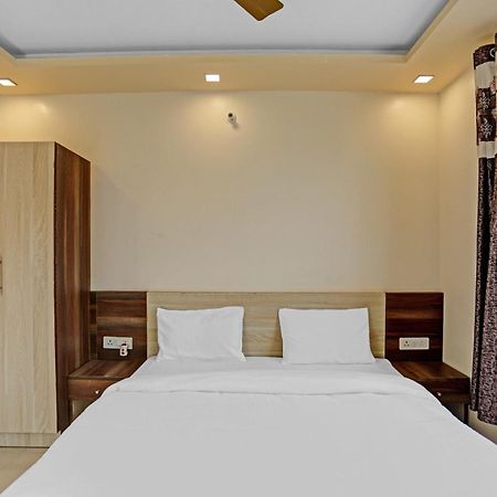 Hotel O Expo View Near Pvr Ansal Plaza Greater Noida Exterior photo